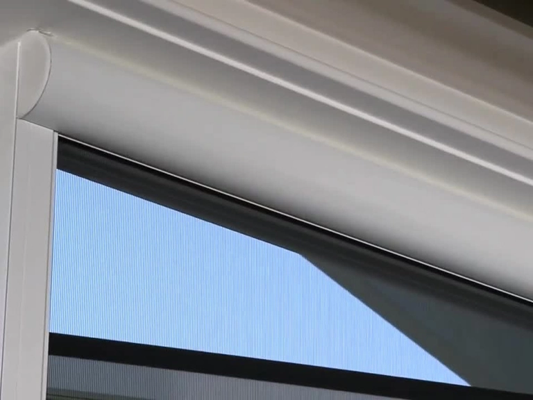 Ümitköy Menteşeli Sineklik Dekoratif ve Şık