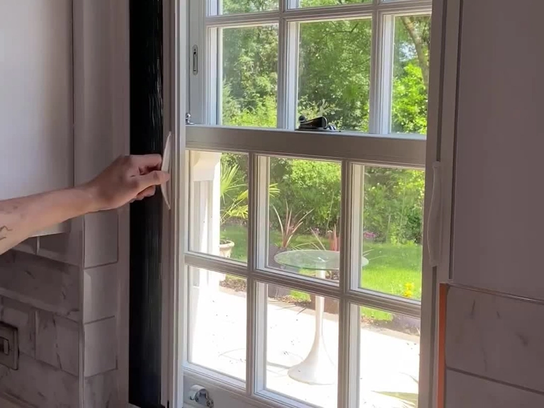 Ümitköy Menteşeli Sineklik Haşeresiz Konfor Sizinle